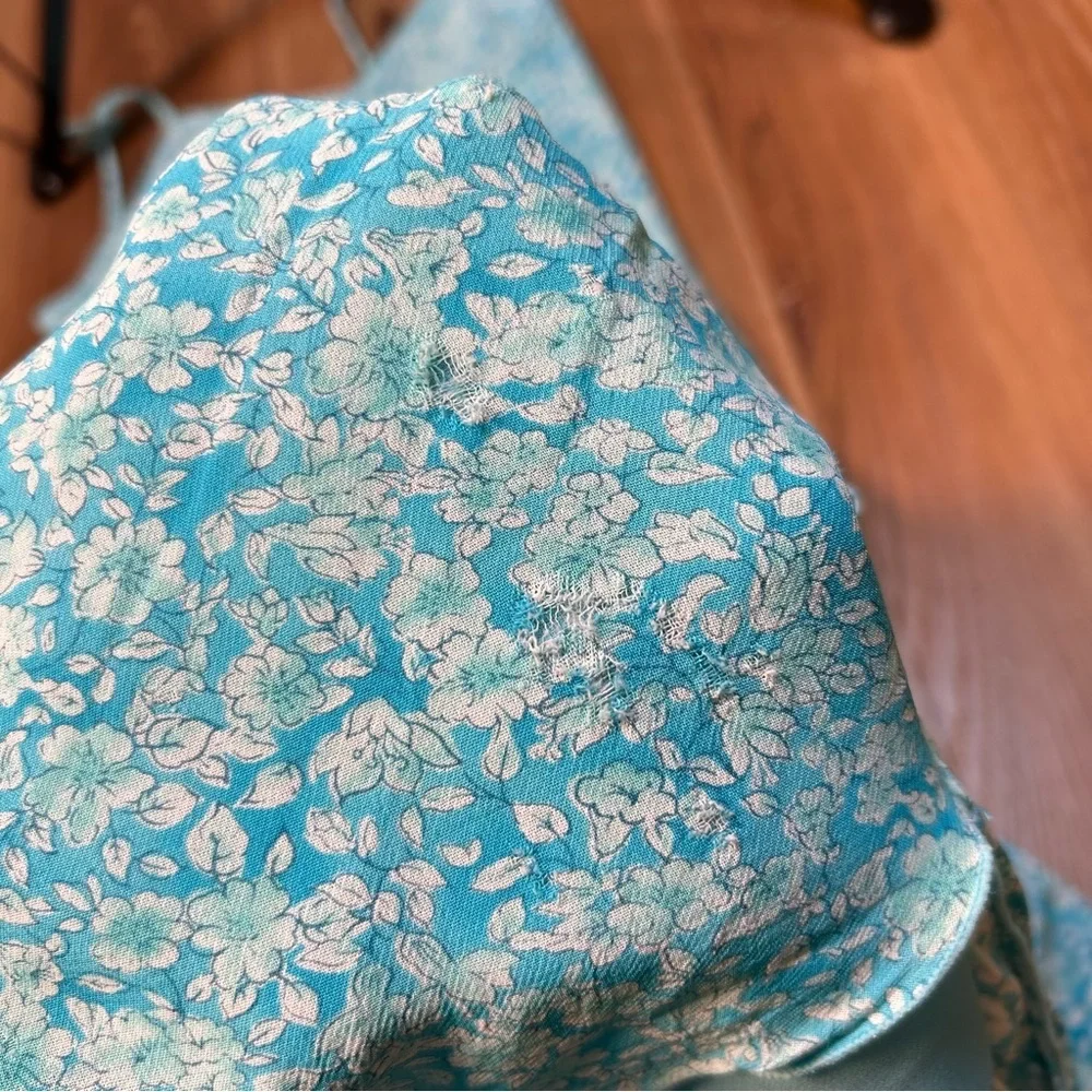 American Eagle vintage blue ditzy floral maxi slip dress size 2 fairy cottage - Picture 10 of 10